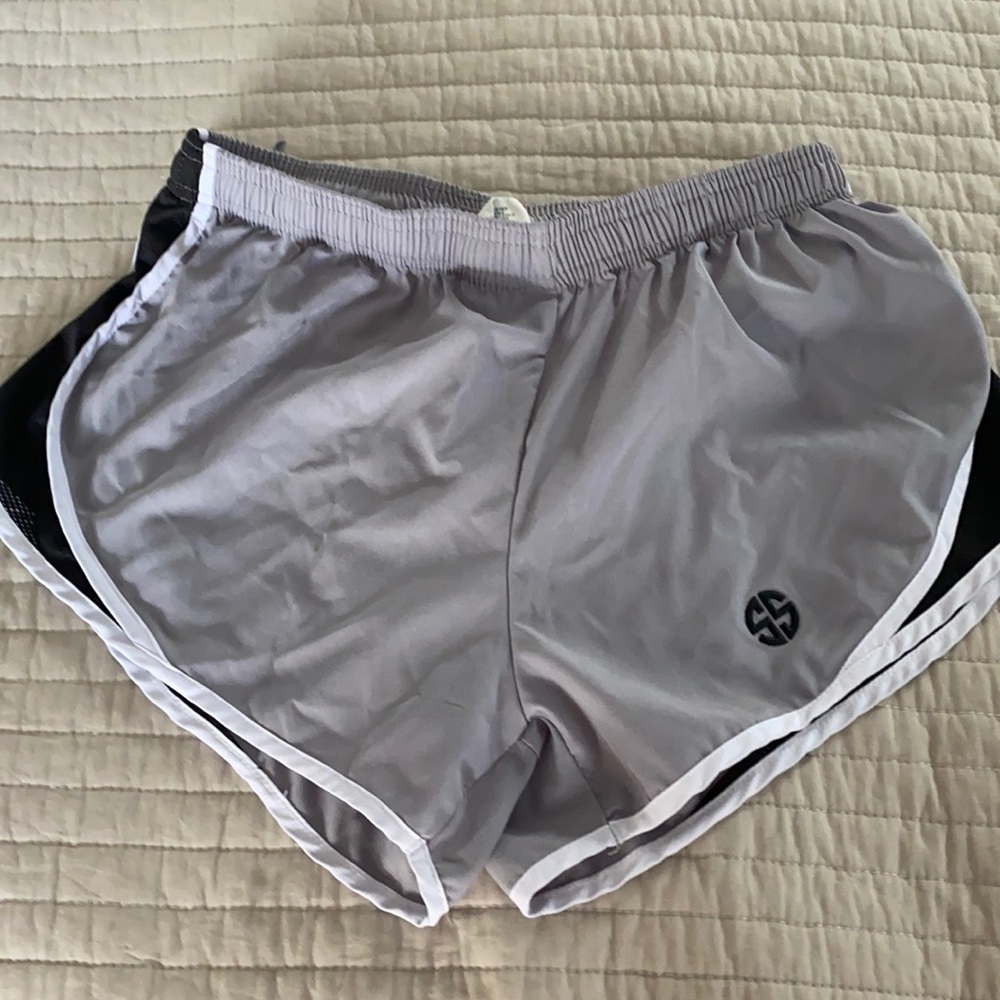 simply southern athletic shorts size large